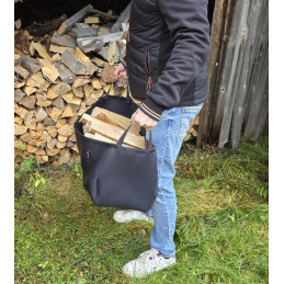 Kotimainen Riihi kestokassi – ergonominen ja kestävä valinta polttopuiden kantoon | Musta design puuvirrat.fi