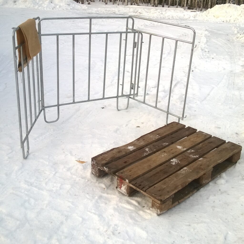 SÄKITYSTELINE VERKKOKLAPISÄKEILLE
