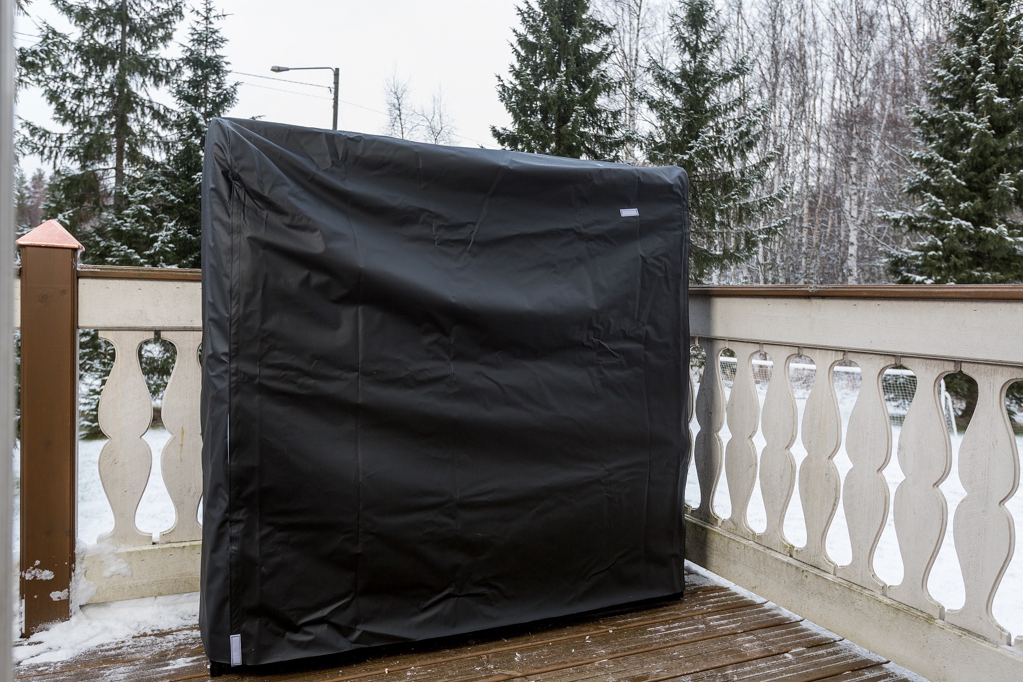SÄÄDETTÄVÄN KLAPITELINEEN SUOJAPEITE