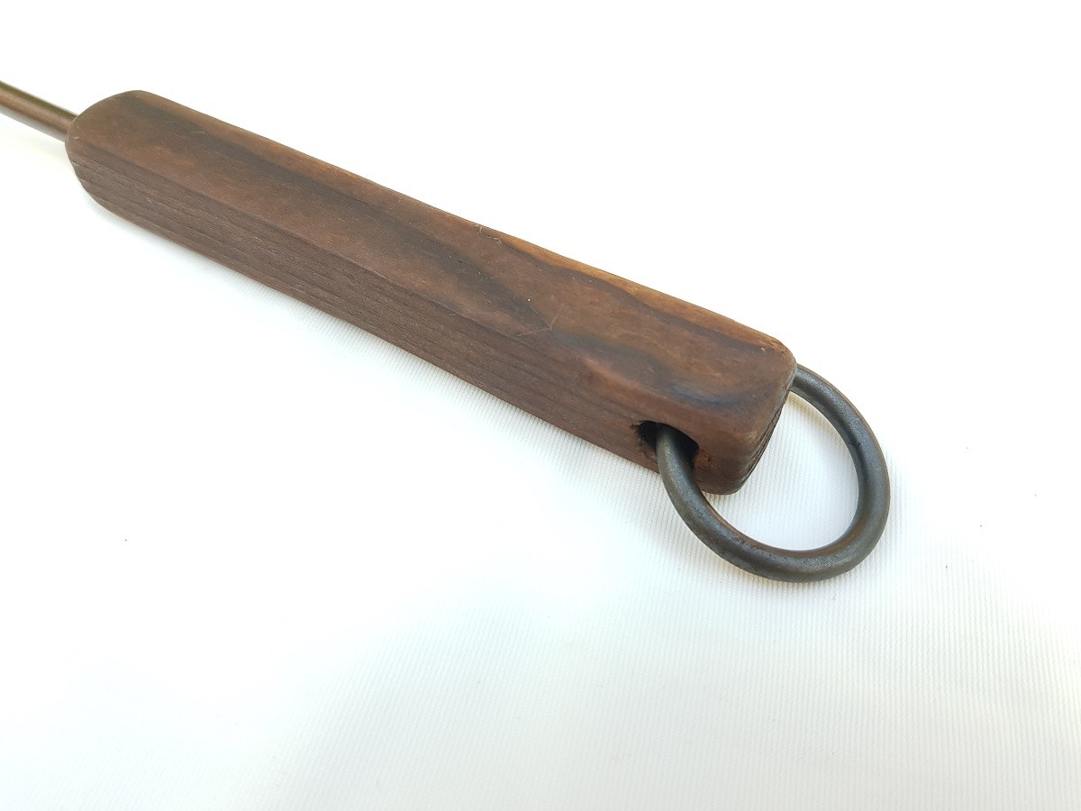 TUHKALAPIO 60CM PUUKAHVALLA