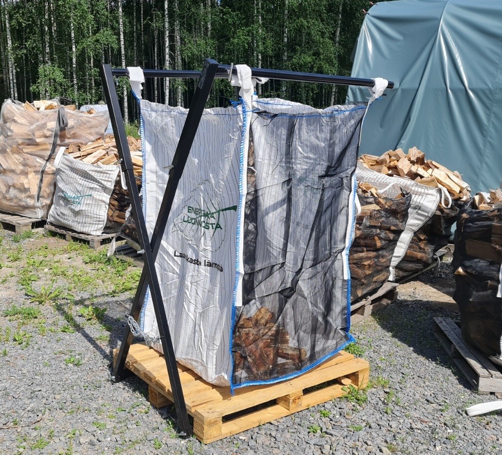 ORSI SÄKKITELINE KIERTYVILLÄ YLÄPUTKILLA