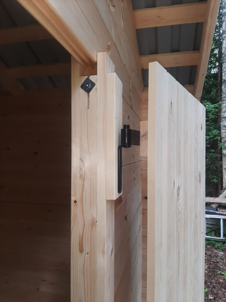 4 X 5M VARASTO PARIOVILLA
